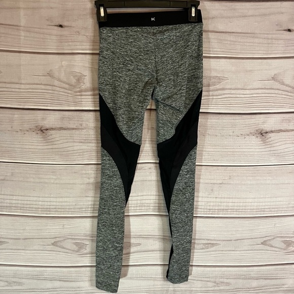 KORAL Frame Heathered Grey Mesh Panel Leggings - Picture 6 of 10